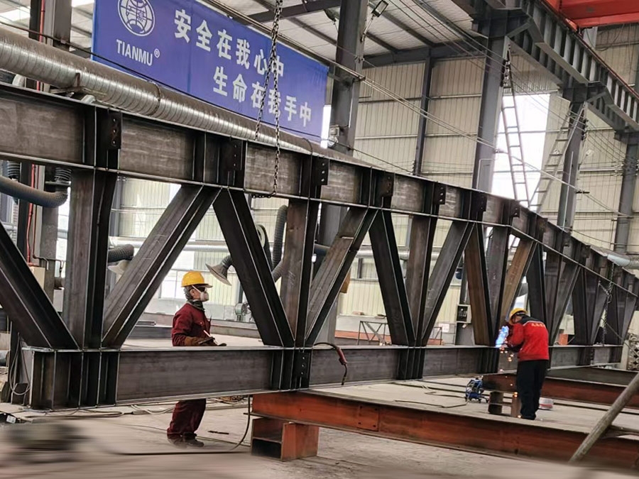 生產(chǎn)車(chē)間